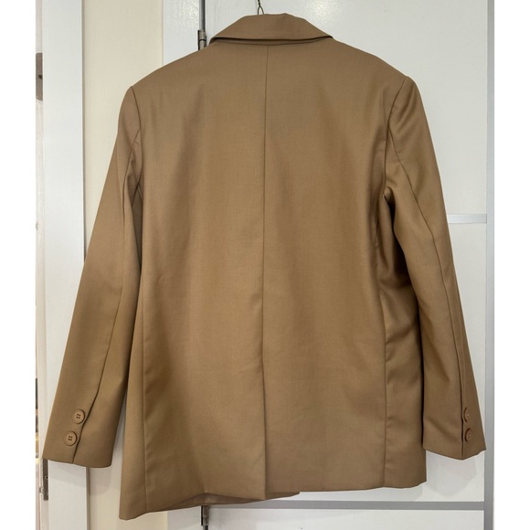 Lioness Blazer - Picture 11 of 13